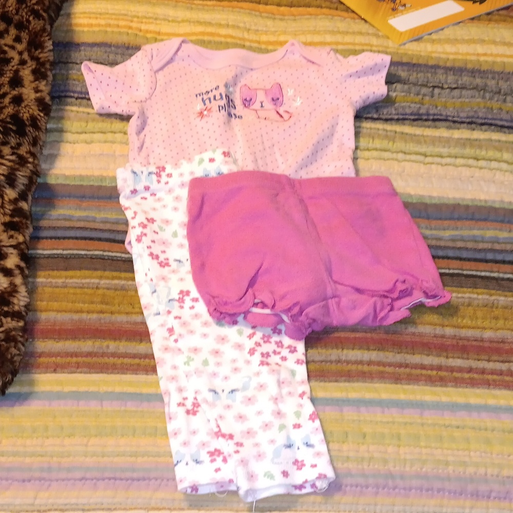 Bon Bebe 6-9 month Kitten Set